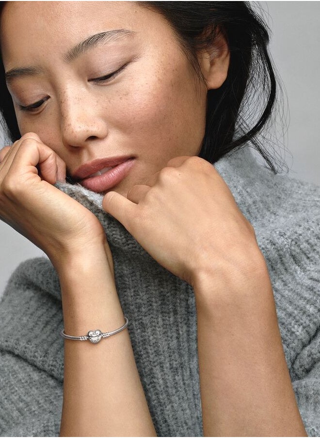 PANDORA - Pandora Moments Silver Bracelet for Women with Heart-shaped Clasp 590719 - Image 1