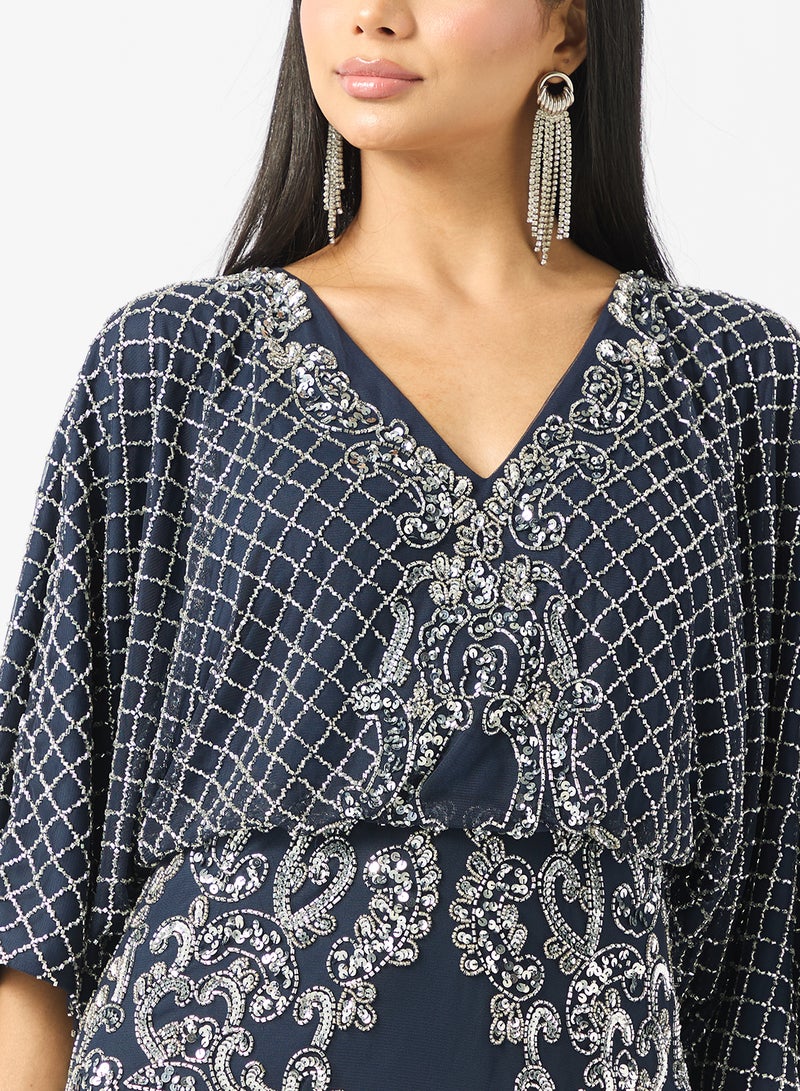 فروك اند فرل فستان واسع بأكمام مزينة - Image 3