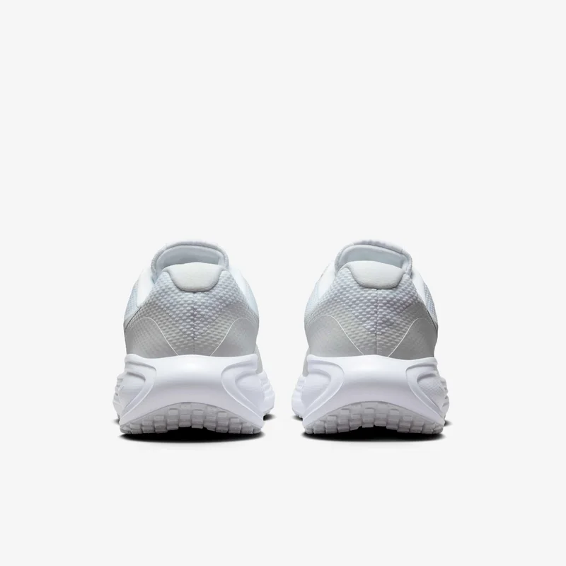 Nike Men's Revolution 8 Road Running Shoes