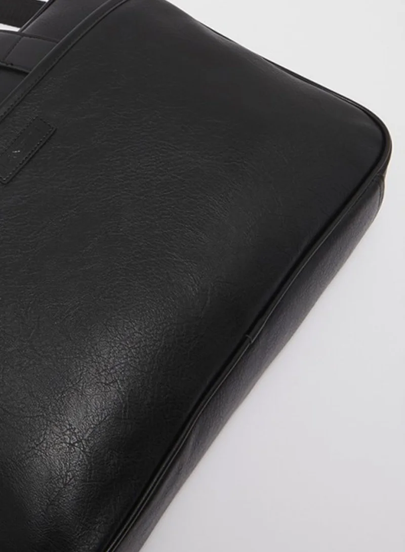 سي سي سي Essential Laptop Bag