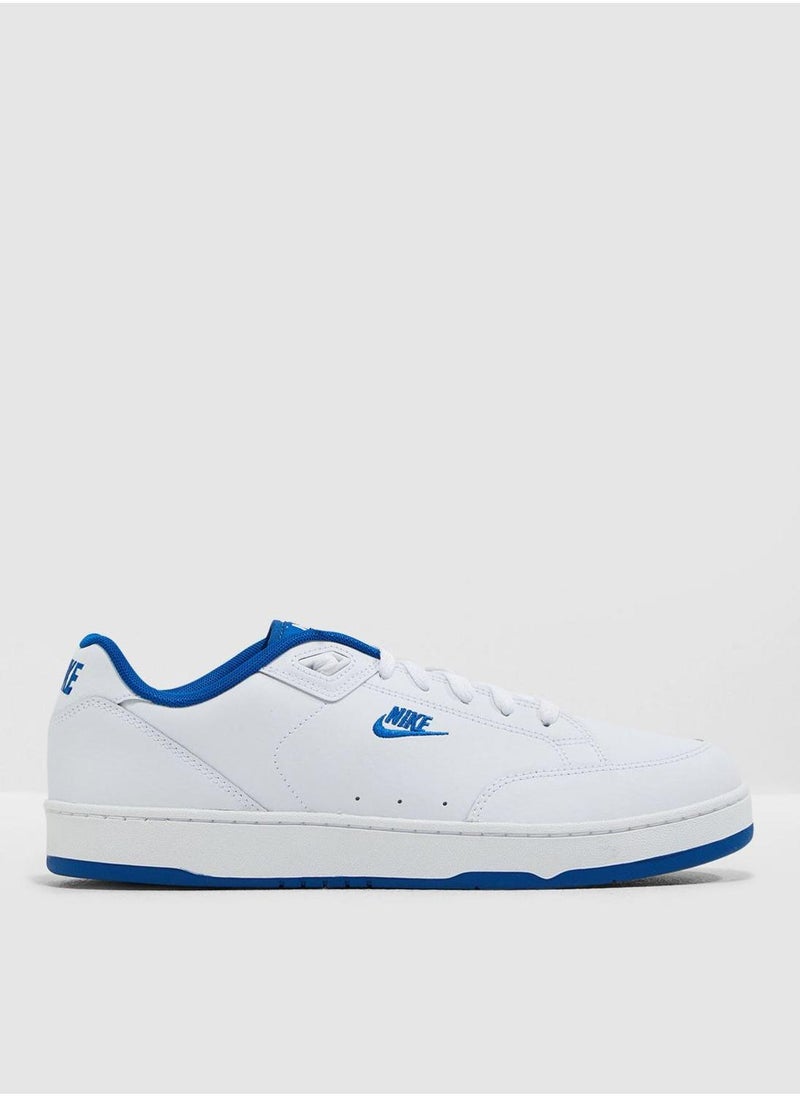 Nike - Grandstand II - Image 1