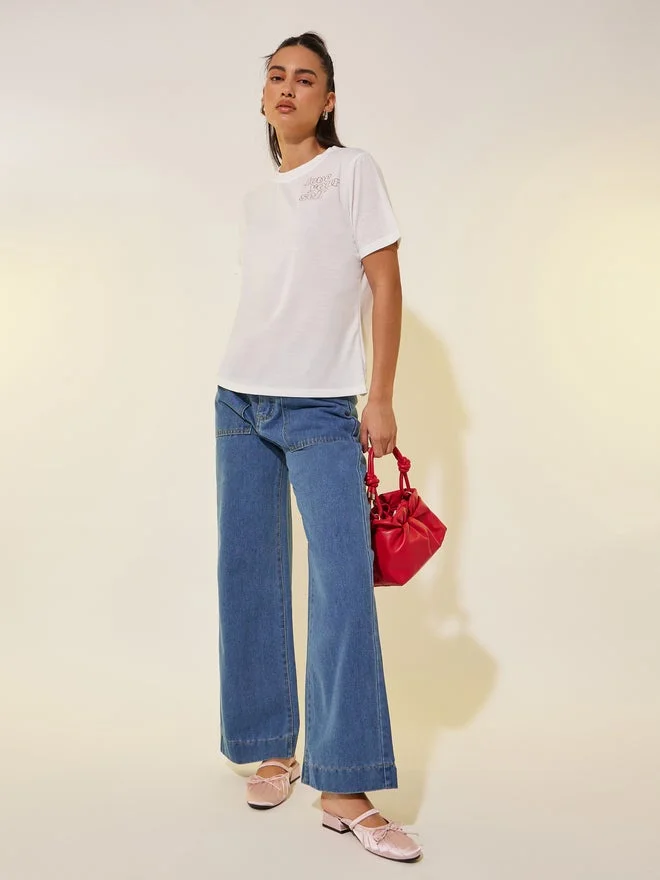 تايك تو تيشيرت دائري بطبعة شعار ستايلي