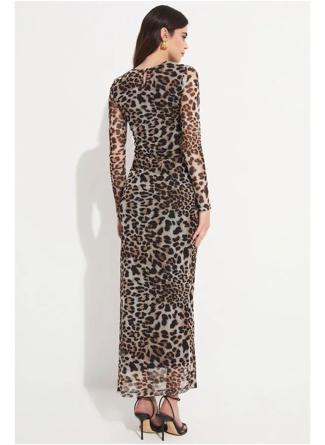 جون June Women Crew Neck Gathered Detail Maxi Dress Beige