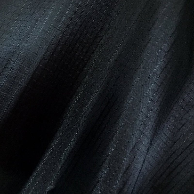 emma kites قماش نايلون مقاوم للتمزق أسود 40 دينير من إيما كايتس، قطعة مسبقة القطع بطول 1 ياردة: 60"x36"، طلاء PU خفيف الوزن ومقاوم للماء - Image 2