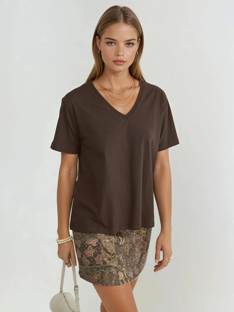 بوسيم BUSEM V-Neck Solid Knit T-Shirt