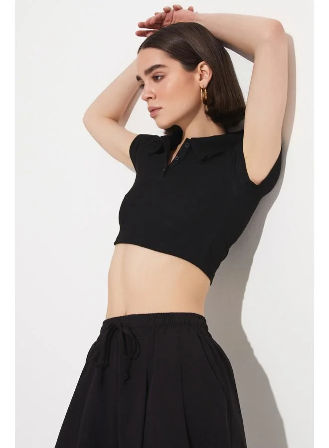 JUNE June Women Fitted Polo Neck Crop Blouse Black