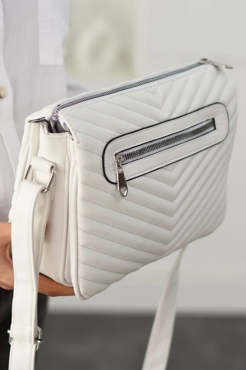 سانموريس Women's Faux Leather Quilted Patterned Adjustable Cross Strap 3 Compartment Shoulder Bag
