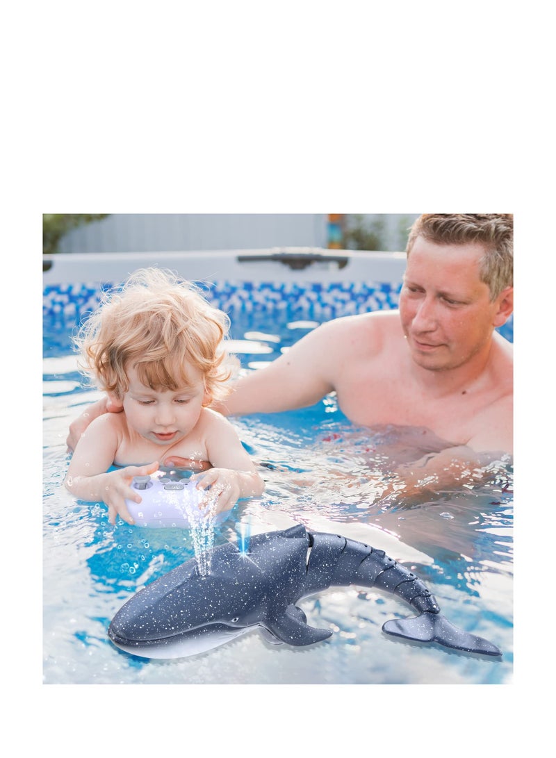 SOLARAE ألعاب حمام السباحة سمكة القرش عن بُعد المطورة الجديدة، قارب RC مائي خارجي، ألعاب رش الماء سمكة القرش لحمام السباحة، للأطفال من عمر 8-12 سنة، الأولاد والبنات من عمر 6 سنوات وما فوق (2 بطارية) - Image 2