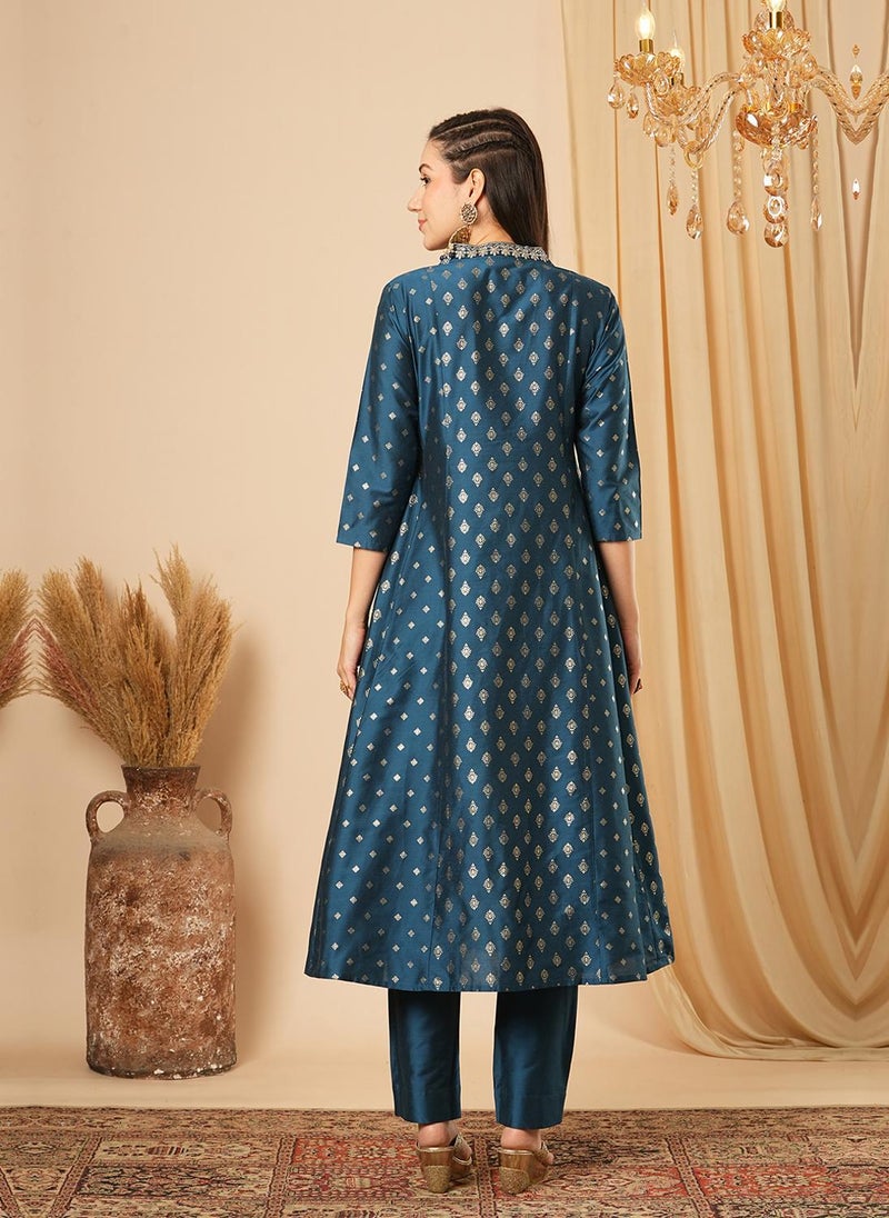 Globus Women's Blue Ethnic Print Anarkali Kurta Set with Thread Work Detail - Image 4