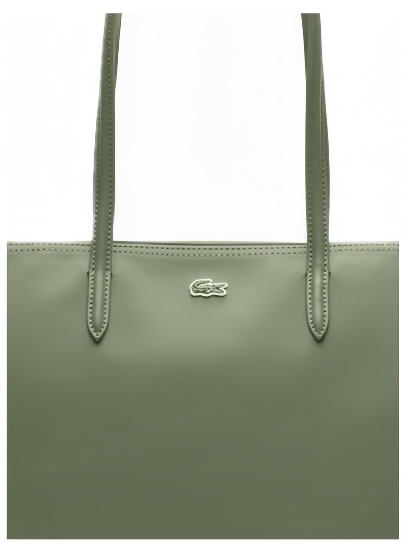 لاكوست حقيبة لاكوست للنساء L12.12 كونسبت للأزياء متعددة الاستخدام بسعة كبيرة، حقيبة يدوية أو على الكتف كبيرة الحجم بسحاب، مقاسها الكبير 45 سم * 30 سم * 12 سم - Image 5