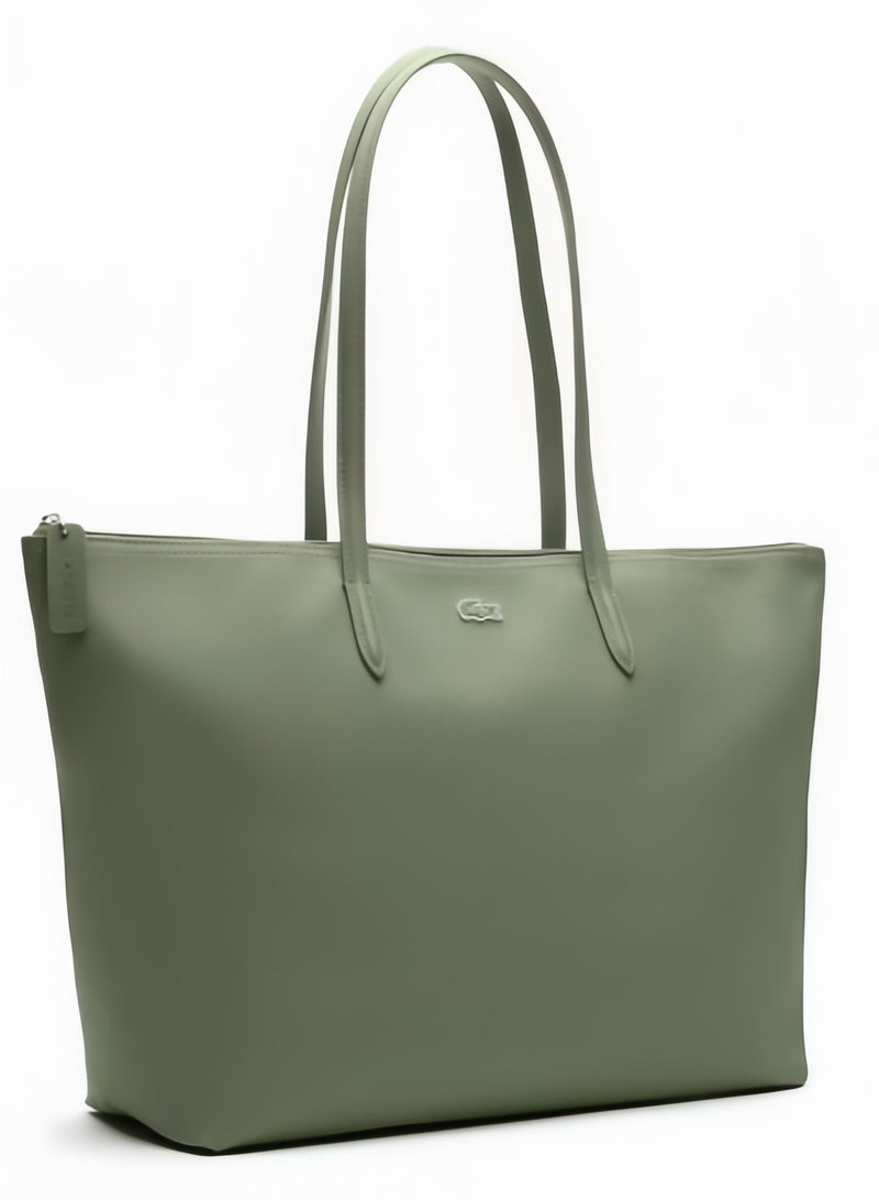 لاكوست حقيبة لاكوست للنساء L12.12 كونسبت للأزياء متعددة الاستخدام بسعة كبيرة، حقيبة يدوية أو على الكتف كبيرة الحجم بسحاب، مقاسها الكبير 45 سم * 30 سم * 12 سم - Image 3