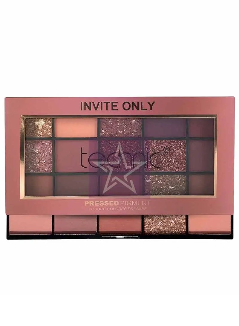 Technic PRESSED PIGMENT EYESHADOW PALETTE NO.INVITE ONLY - A mixture of pinks, berries and neutral tones... - Image 2