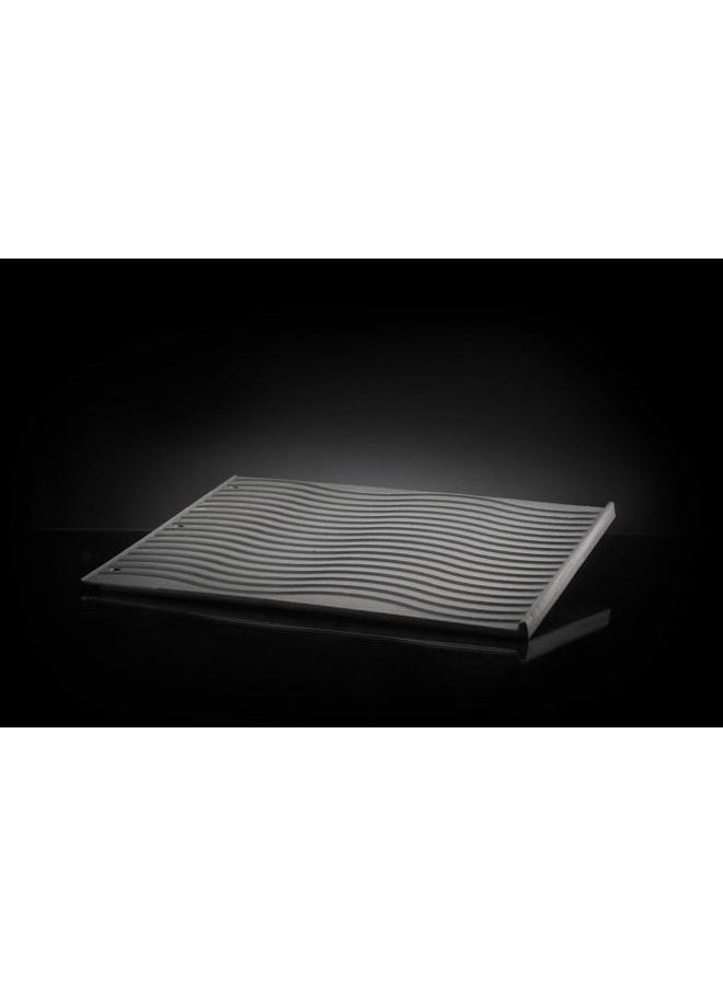 NAPOLEON Cast Iron Reversible Griddle for Rogue® 425 - Image 3