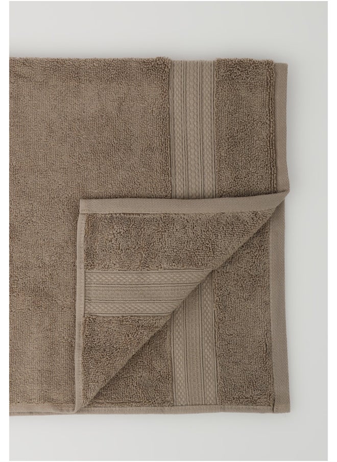 White Rose 4 Piece Bathroom Towel Set -HARMONY - 650 GSM - 100% Cotton Terry - 2 Bath Towel 70X140 cm & 2 Hand Towel 50x90 cm-Premium Touch-Quick Dry - Super Absorbent-Camel  - Image 3