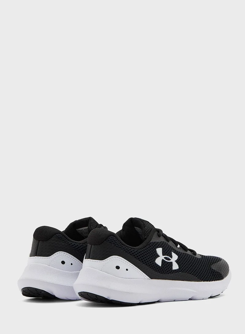 UNDER ARMOUR Youth Bgs Surge 3