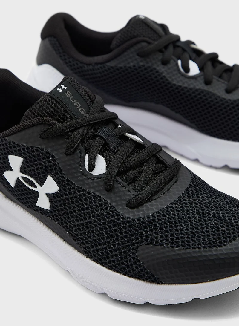 UNDER ARMOUR Youth Bgs Surge 3