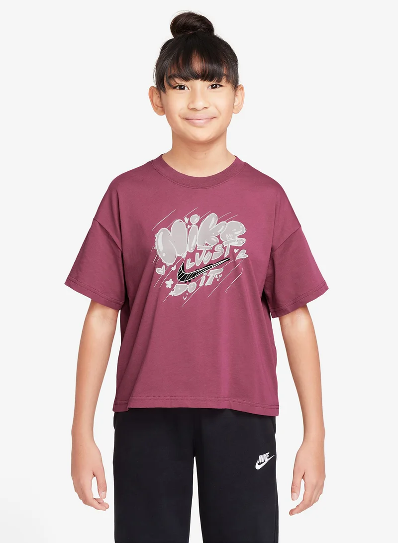Nike Nsw Essential Doodle Graphic T-Shirt