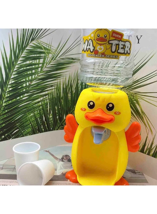Cute Duck Mini Water Dispenser Toy for Kids, Yellow Plastic - Image 5