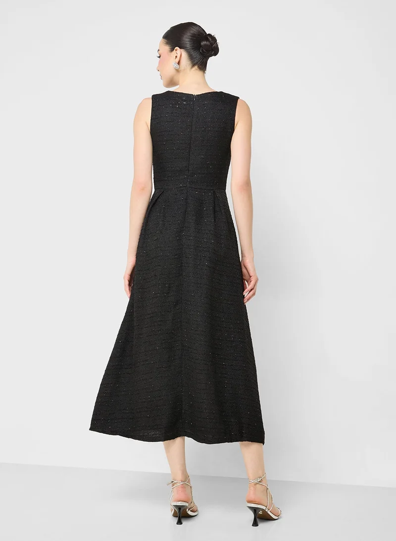 Ginger Shirred Volume Hem Midi Dress