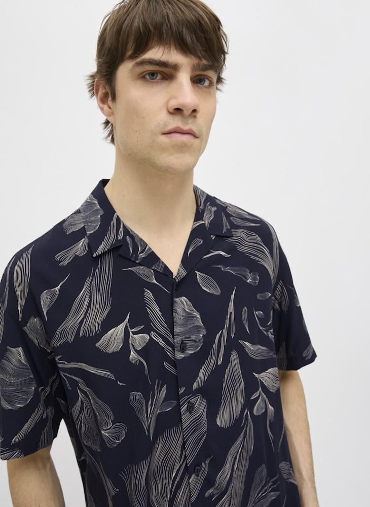 JJ Rebel Jrebbern Resort Relaxed Shirt  - Image 4