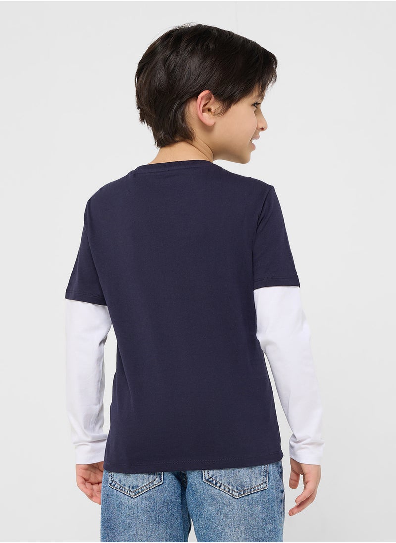GUESS Kids  Graphic Print T-Shirt  - Image 2