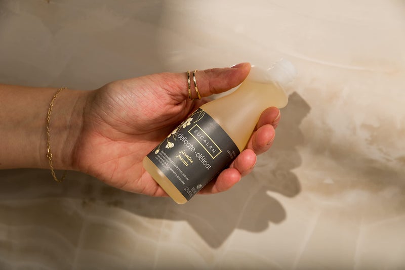 Eucalan Wrapture 3.3 Ounces-Jasmine - Image 4