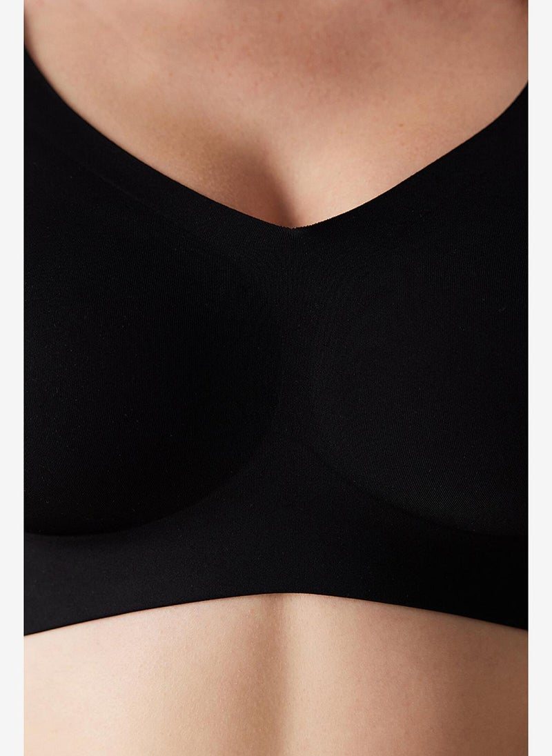 Penti Women Invisibile Up Black Push Up Wireless Padded Bra - Image 3