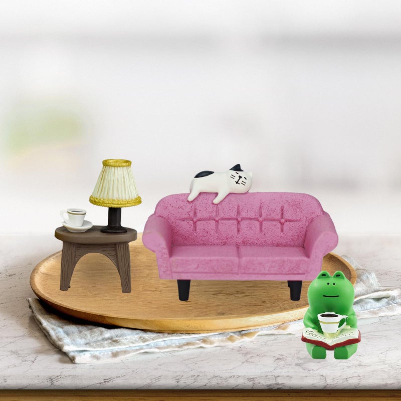 Mevodeata Cute Mini Frog Figurine with Small Sofa and Lamp Table Resin Figure for Office Home Decor for Frog Lovers (Pink Sofa) - Image 5