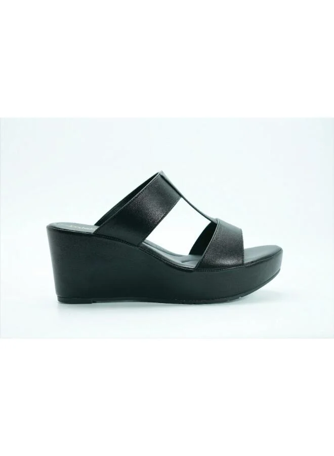 Michelle Morgan Black 092-3118 Michelle Morgan Women's T Bar Wedge Heel Sandals 514RJ338 Black for Women | Best Price UAE