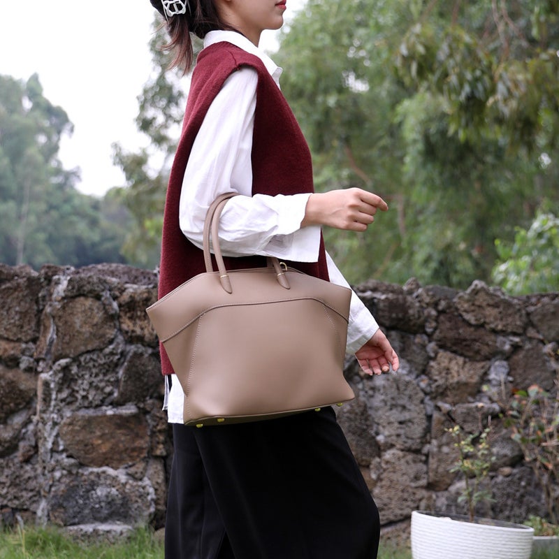 Premium Leather Wing-shaped Handbag, Large Capacity, Crossbody Tote for Women - Image 1