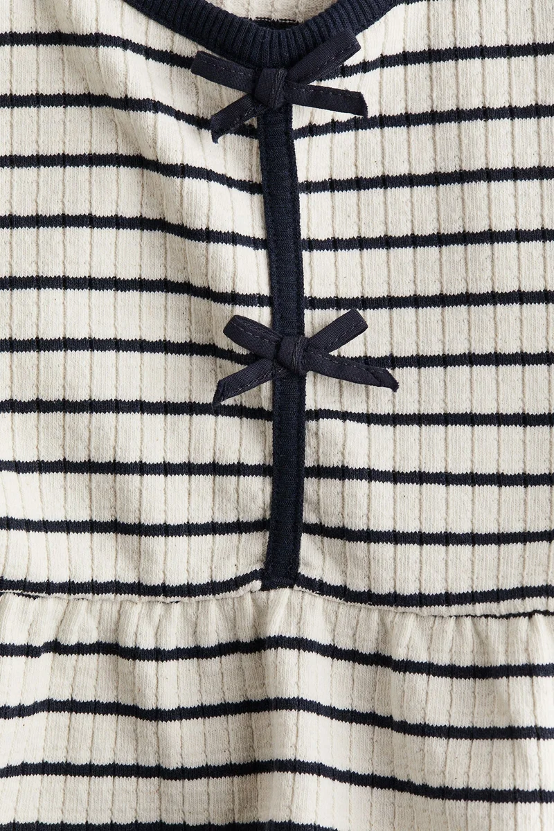 H&M Rib-knit peplum top