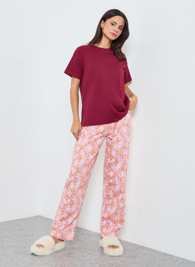 Styli Solid Cotton T-Shirt and Star Print Pyjama Set - Image 1