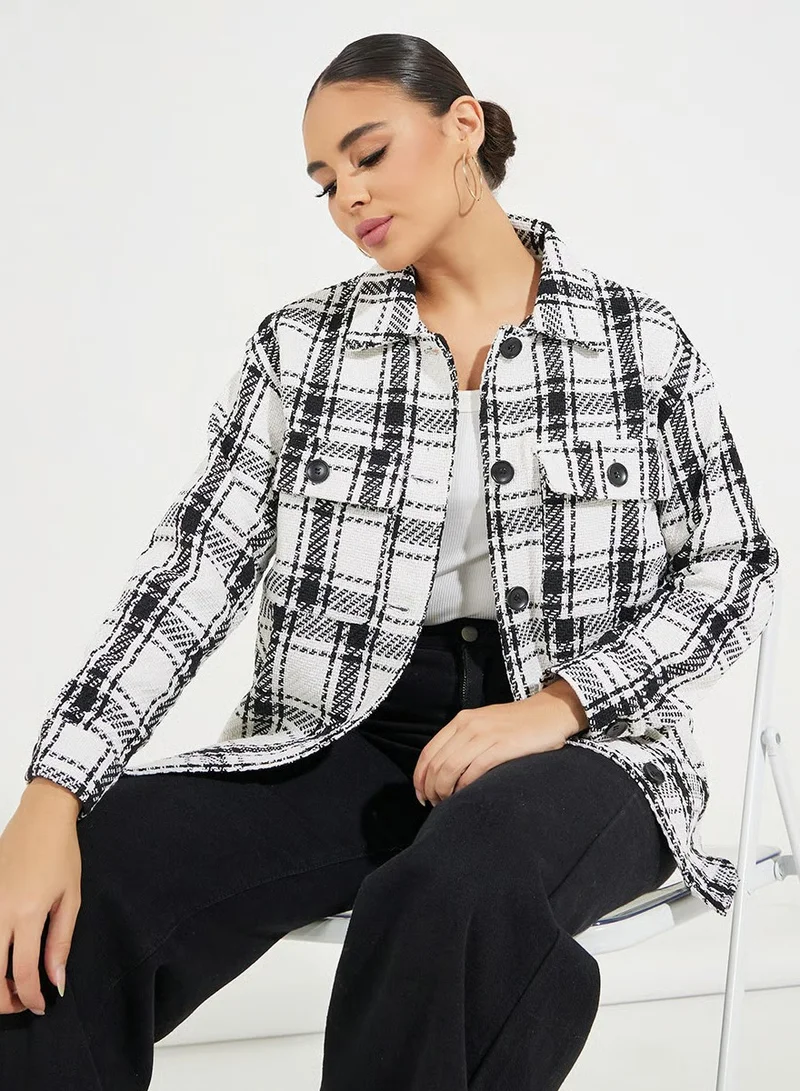 ستايلي شاكيت فضفاض مطبع بمربعات مع جيوب