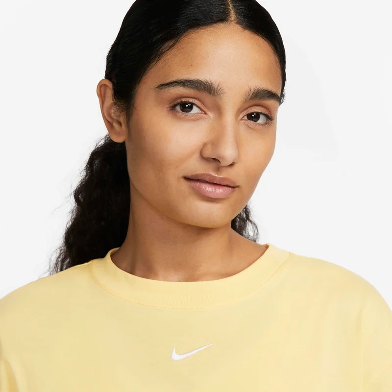 Nike Women's Sportswear Essential T-Shirt Dress