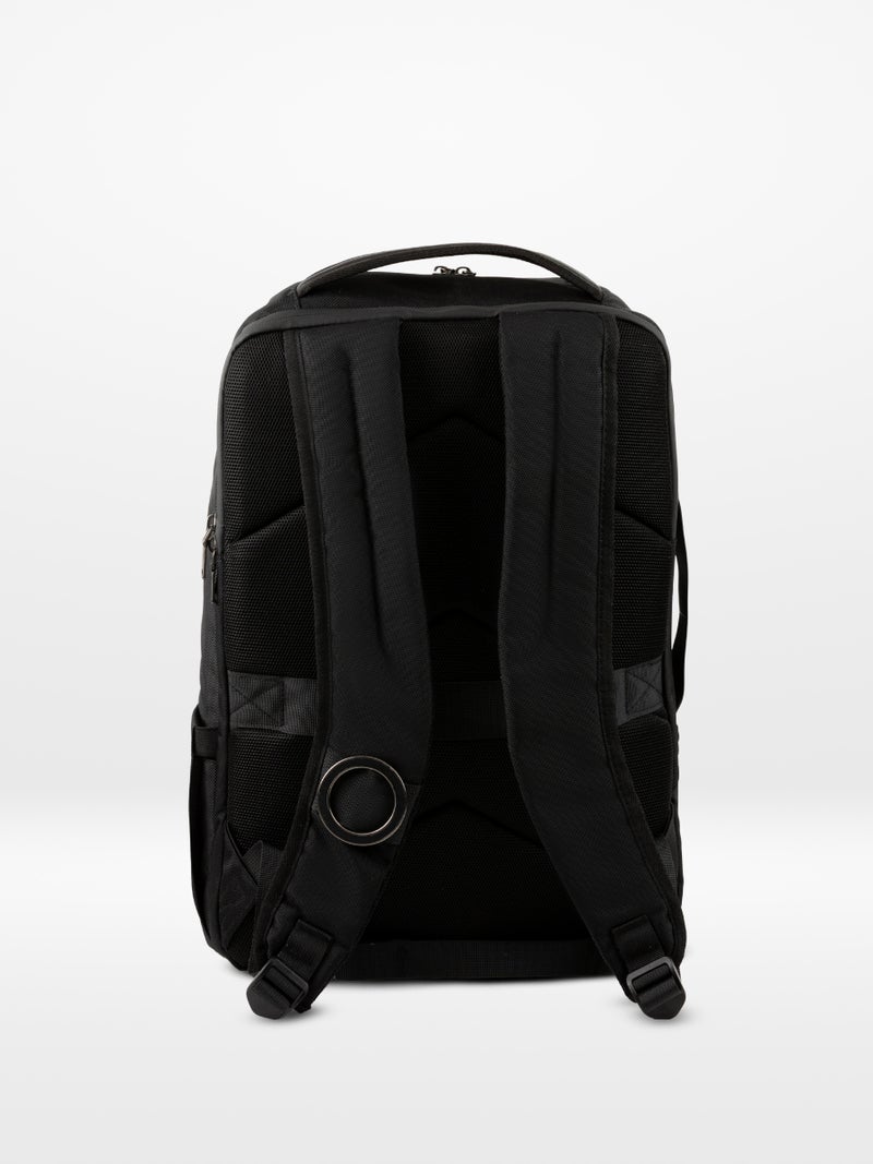 ORYX O-TechBag Multi-Compartment Tech Backpack with MagSafe & Find My Black - Image 2