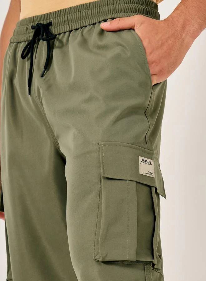 Styli Styli Solid Drawstring Waist Relaxed Fit Cargo Pants