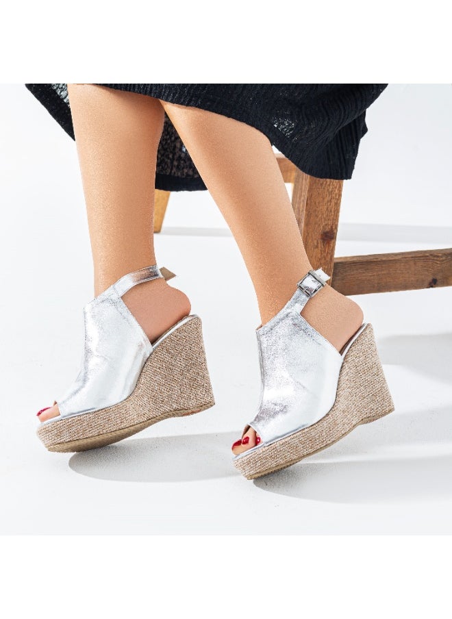 Vbranda Chic Metallic Wedge Sandals W-8-SILVER 
