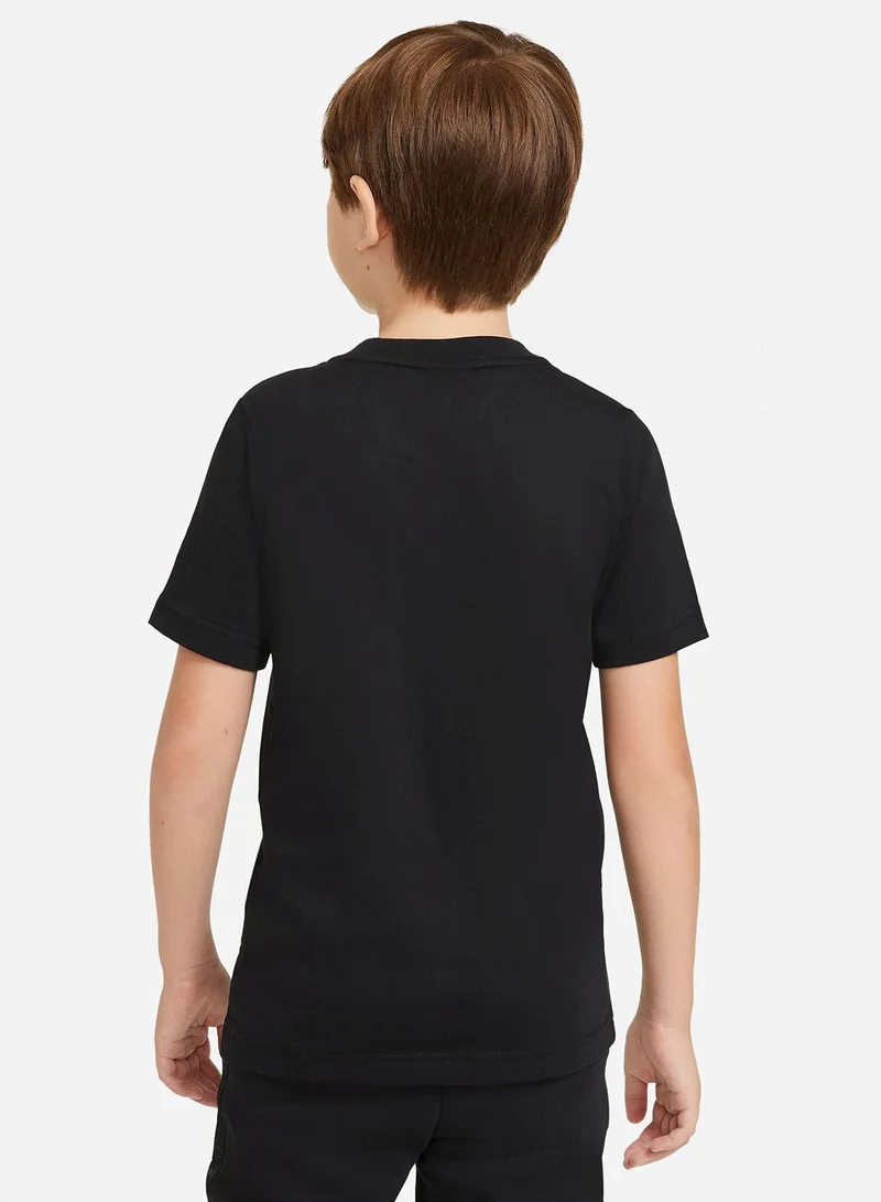 نايكي تيشيرت بطبعة إير ماكس