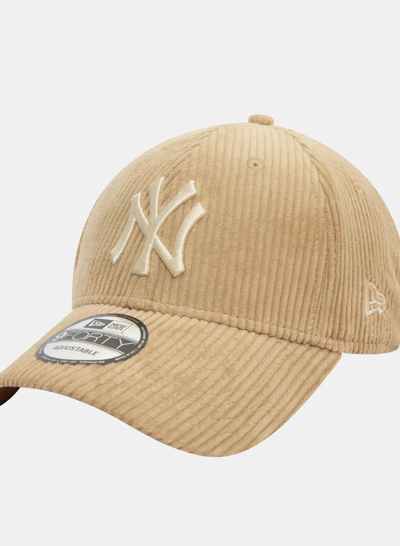NEW ERA Men's New York Yankees Corduroy 9FORTY Cap