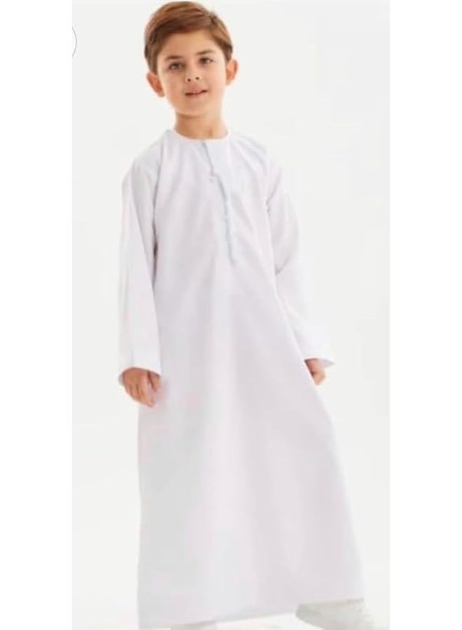 أمياي الزي العربي التقليدي الإماراتي المطرز يدويًا من رويال إثنيك - كندورة / ثوب / دشداشة للأولاد والأطفال - Image 2