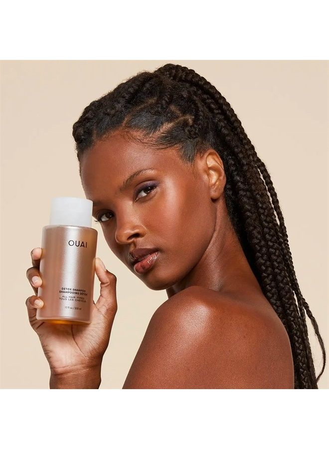 Ouai شامبو ديتوكس. منظف منقي لإزالة الأوساخ والزيوت والمنتجات وتراكم المياه العسيرة. استعيدي شعرك نظيفًا وناعمًا ومنتعشًا. (10 أونصات) - Image 3