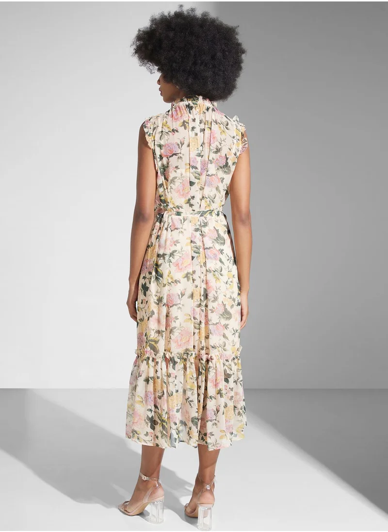 Hope & Ivy Pleated Down Floral Dress