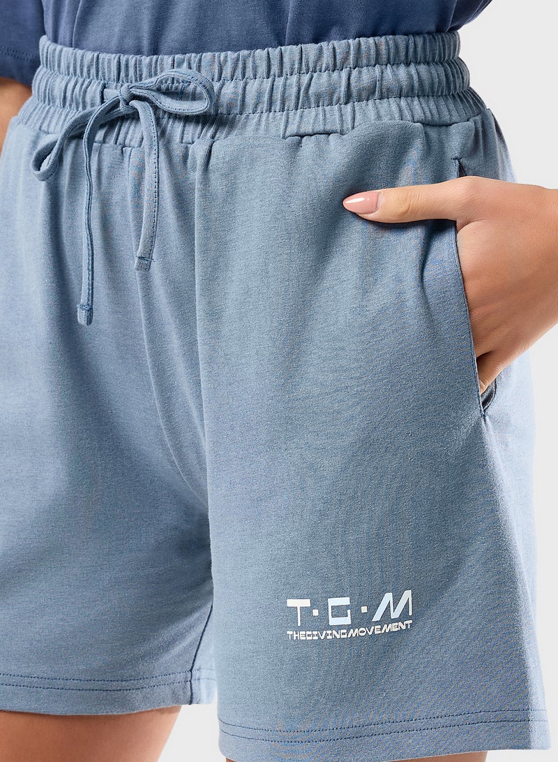 ذا جيفينج موفمنت شورت مريح - Image 4