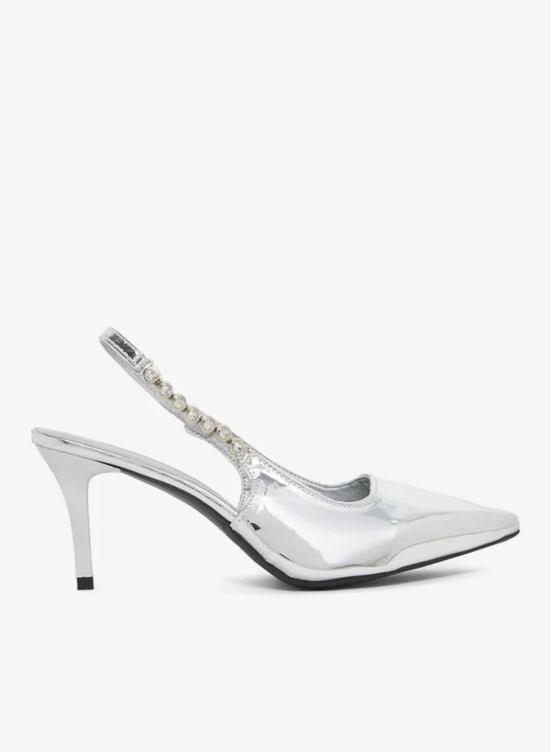 ستايلي صنادل بكعب ستيليتو بشريط جانبي مزخرف