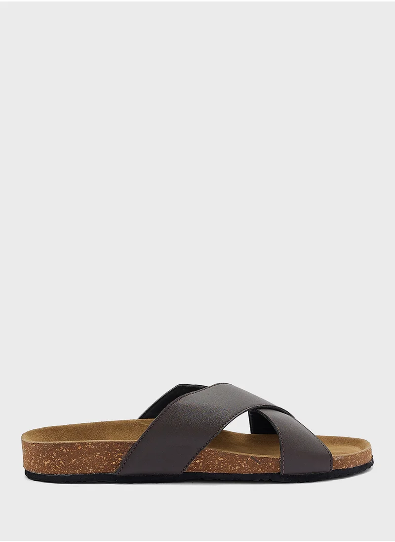 روبرت وود Arch Support Cross Strap Sandals