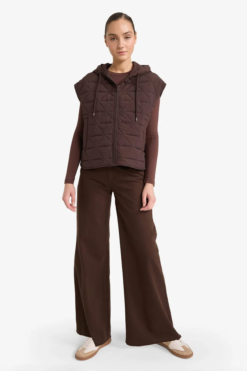 ديفاكتو Relax Fit Crinkle Fabric Vest