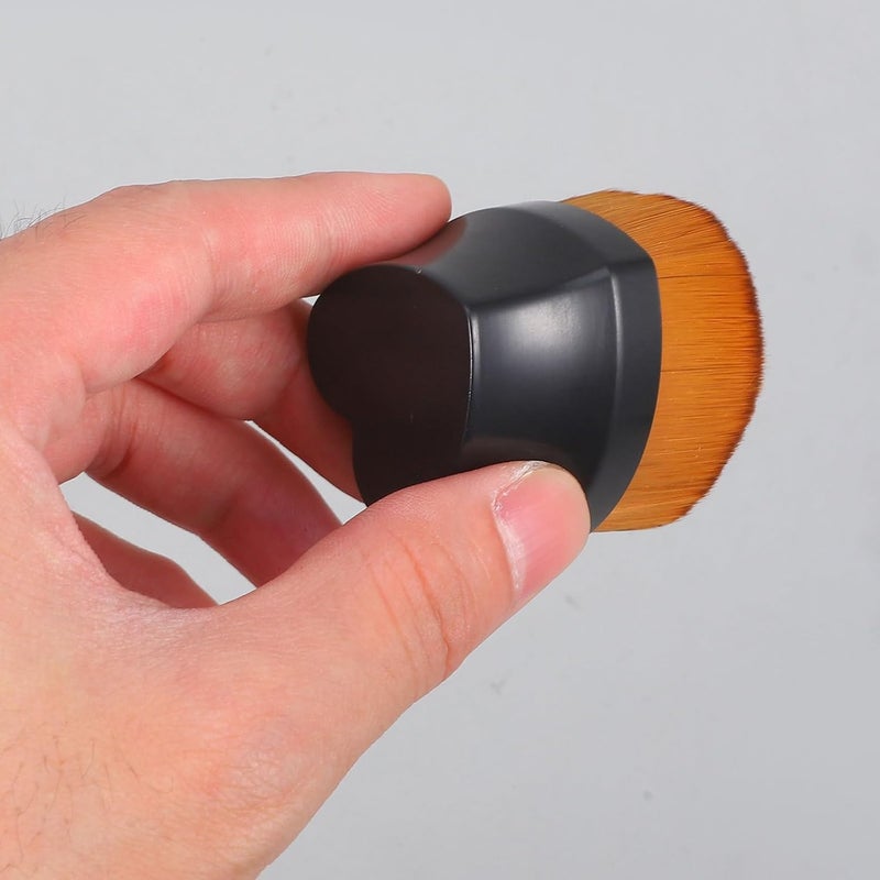 Heart-shaped Small Foundation Brush for Women Makeup Blending Brush with Black-brown Bristles Portable Travel Foundation Liquid - Image 4