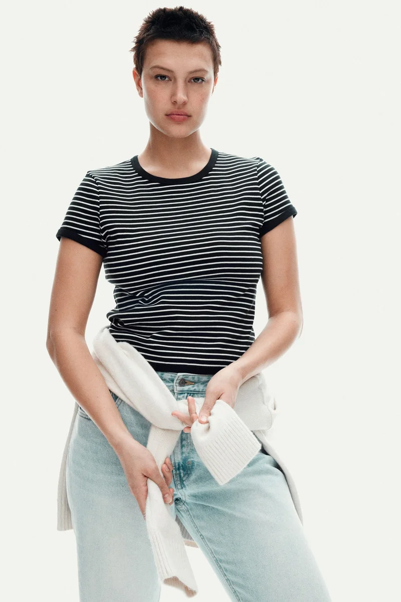 H&M Fitted T-shirt
