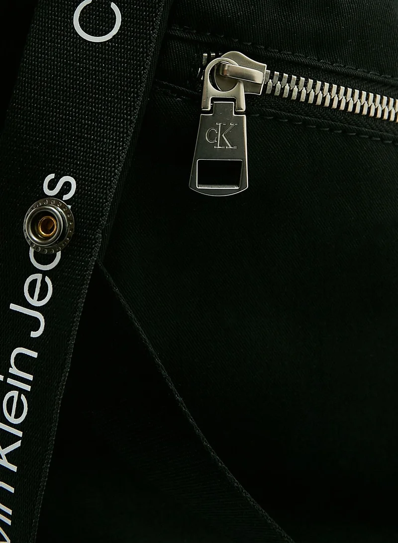 CALVIN KLEIN Ultralight Tote