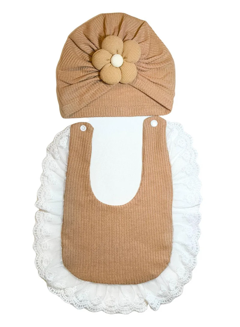 بيبي كلو Baby Girl Lace Bib with Brown Cap